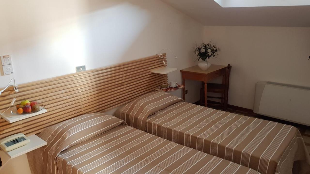 Albergo Natucci Монтекатіні-Терме Екстер'єр фото