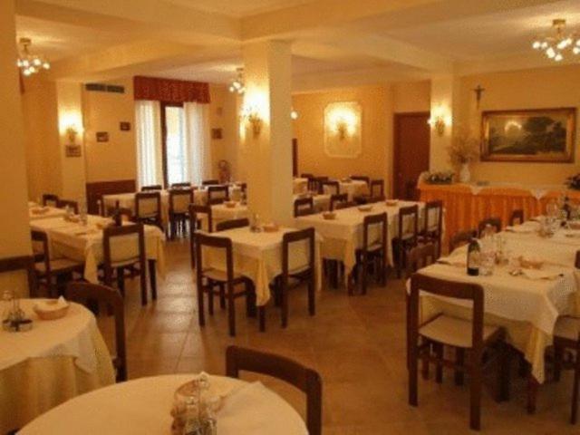 Albergo Natucci Монтекатіні-Терме Екстер'єр фото