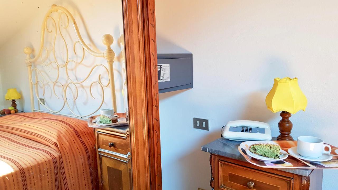 Albergo Natucci Монтекатіні-Терме Екстер'єр фото